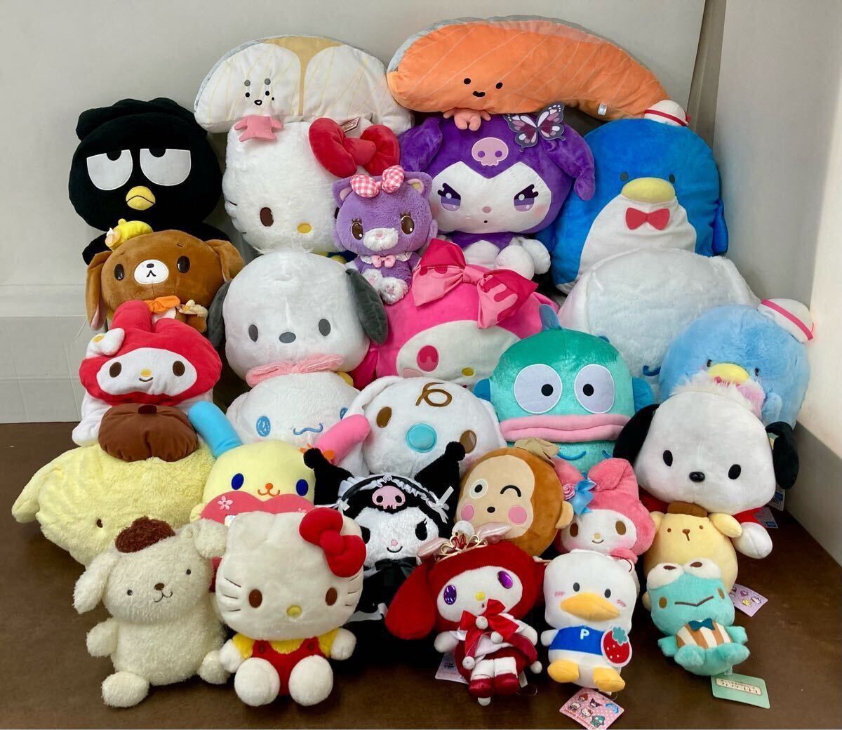 人気ぬいぐるみ 大量まとめ売り ディズニー サンリオ Yahoo!オークション -「ぬいぐるみ 大量」(サンリオ