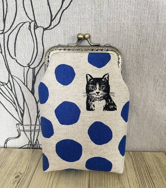 縦型がま口 / ポーチ/ 小物入れ / タバコケース / ハンドメイド ☆ 猫ドット・8