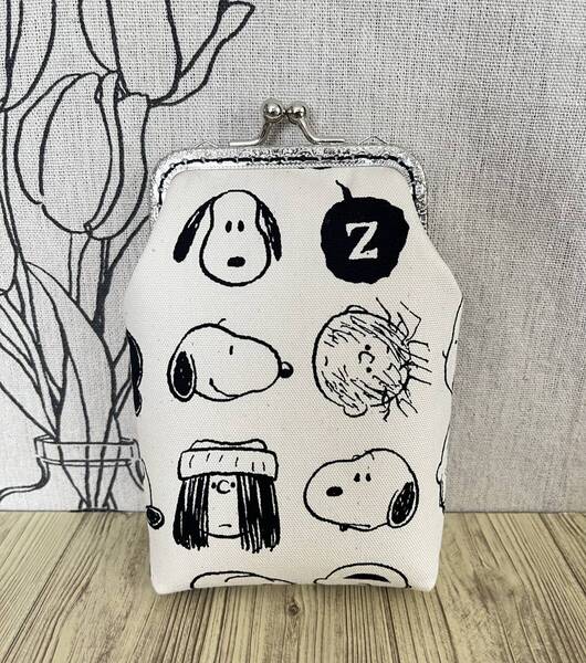 縦型がま口 ポーチ / 小物入れ / タバコケース / ハンドメイド☆ スヌーピー生成り・7