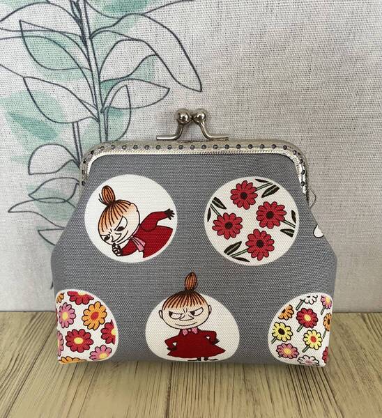 がま口 / ポーチ / 財布 / 小物入れ / ハンドメイド ☆ 水玉グレー・489