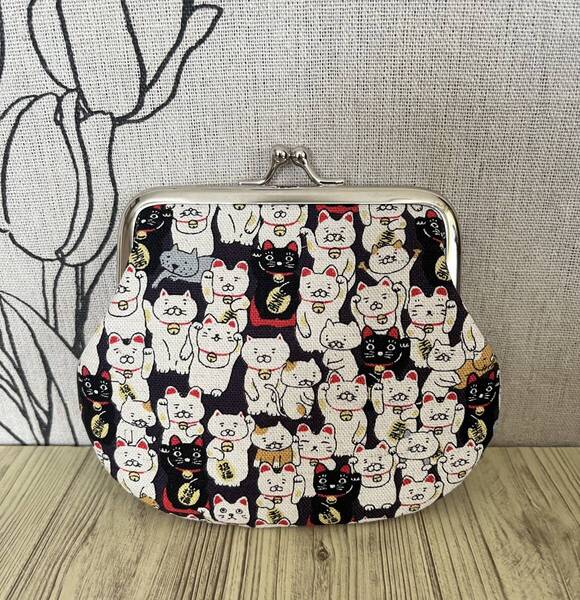 がま口 ポーチ / 財布 / 小物入れ / ハンドメイド☆ぎっしり招き猫・8