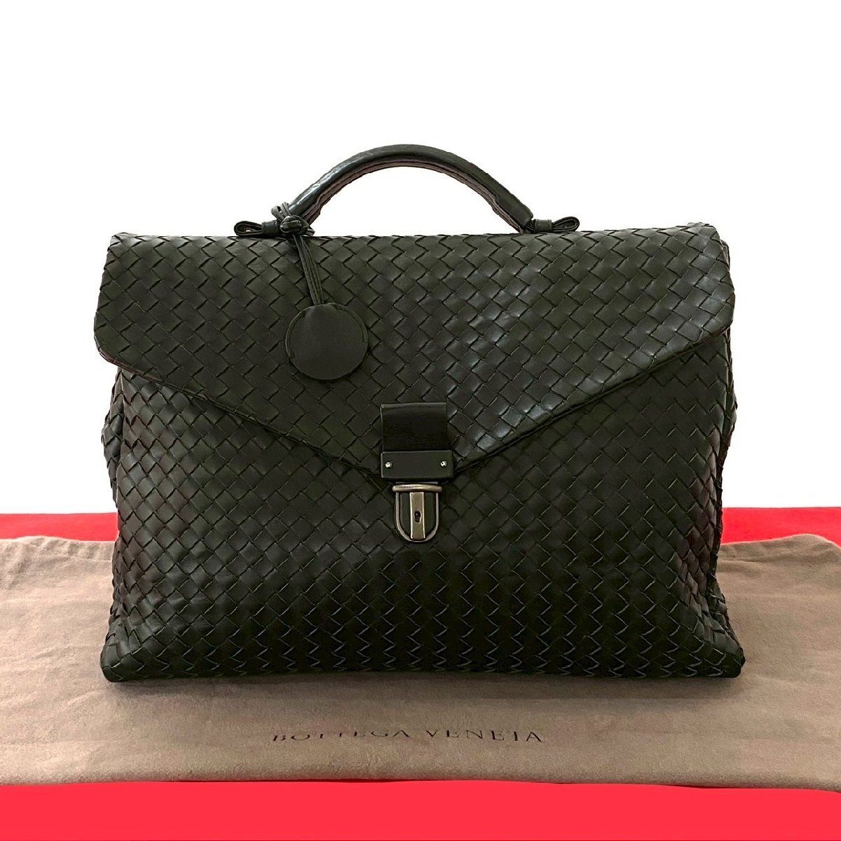 美品 ❤️ボッテガヴェネタ イントレチャート　レザー　ブリーフケース 　ブラック ⭐︎ボッテガヴェネタ⭐︎ イントレチャート ブリーフケース