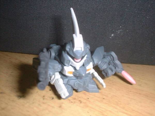 【中古】 美品 機動戦士ガンダムSEED DESTINY ZGMF-601RゲイツR バンダイ フィギュア 中古】 美品 機動戦士ガンダムSEED DESTINY ZGMF-601RゲイツR