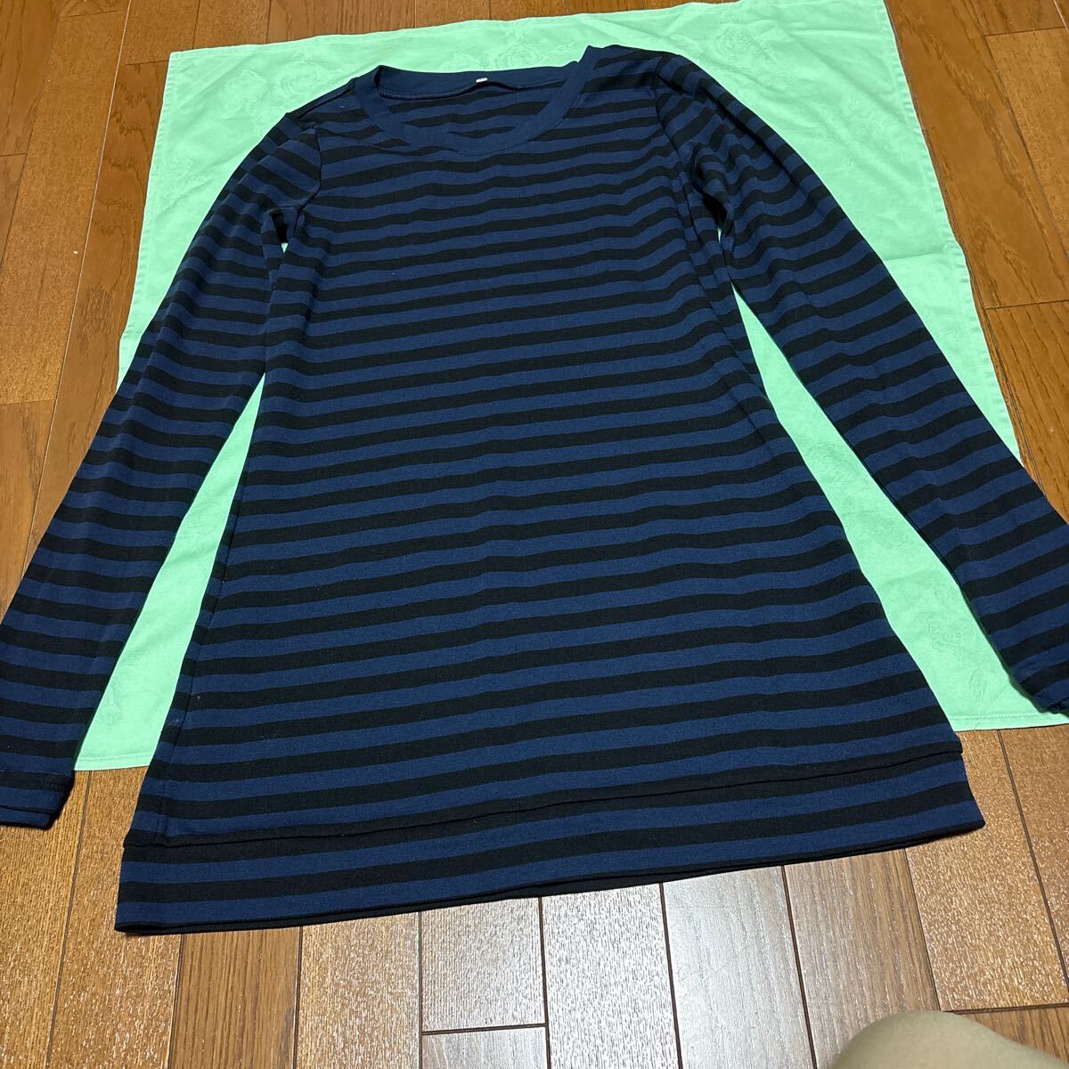 ♪ニッセン 長袖カットソー M ロングトレーナー ボーダー ブラック＆ネイビー 未使用