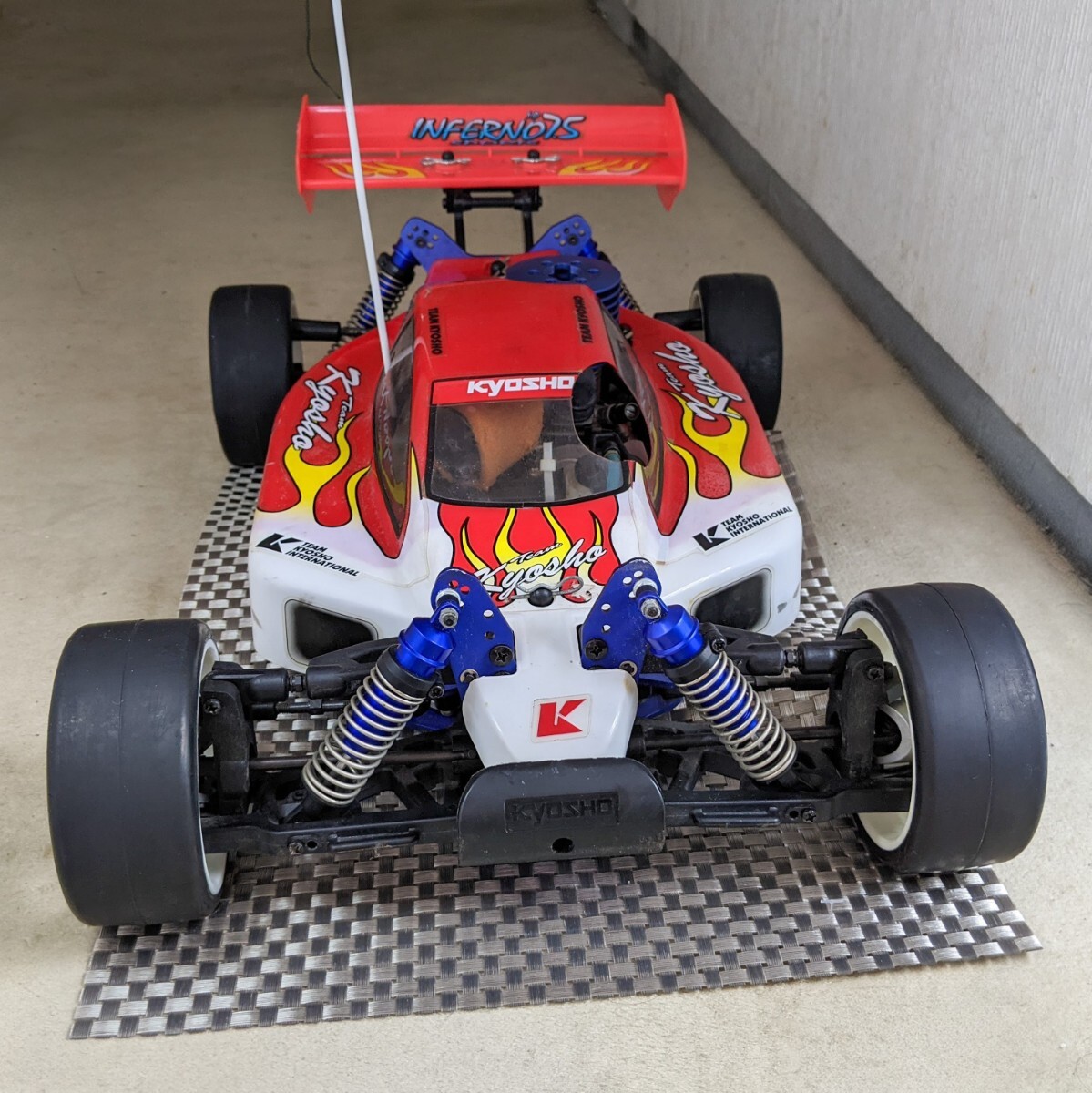 KYOSHO Inferno MP7.5 インファーノ始動用具等セット Yahoo!オークション -「インファーノ mp7.5」(ホビーラジコン