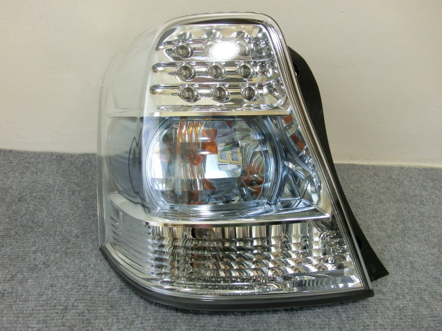 トヨタ サイ SAI AZK10 純正 右 テールライト ランプ レンズ 2025年最新】Yahoo!オークション -sai azk10 テールの中古品