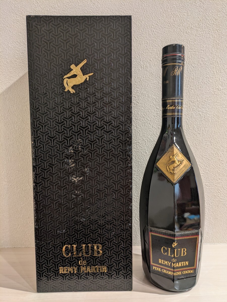 レミーマルタン REMY MARTIN CLUB COGNAC 未開栓 Yahoo!オークション -「remy martin club」の落札相場・落札価格