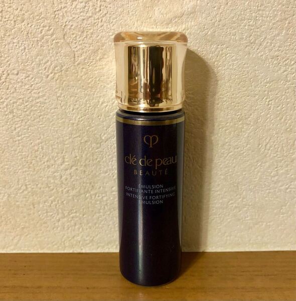【送料無料】クレドポーボーテ エマルションアンタンシヴn(乳液 夜用)30ml 未使用