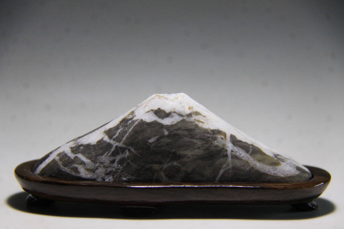 270 鑑賞石、富士山、台 湾大理石、と箱にあります。 Yahoo!オークション -「鑑賞石 富士」(盆栽) の落札相場・落札価格