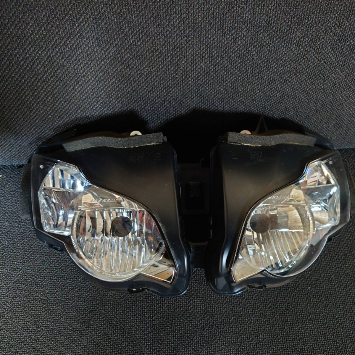 cbr1000rr sc59 ヘッドライトASSY Yahoo!オークション -「cbr1000rr sc59 ヘッドライト」(純正品