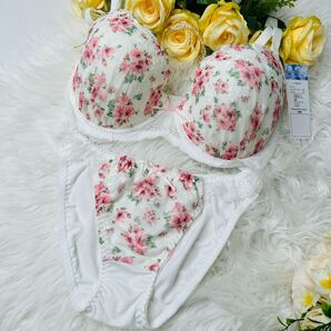 I80L ブラジャー&パンティ フリージア☆5