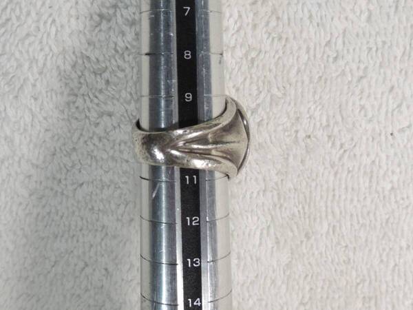 【質問欄より値下げ交渉可】美品・シルバー925刻印有り・王冠デザインリング 10号・レディース指輪・ヴィンテージ