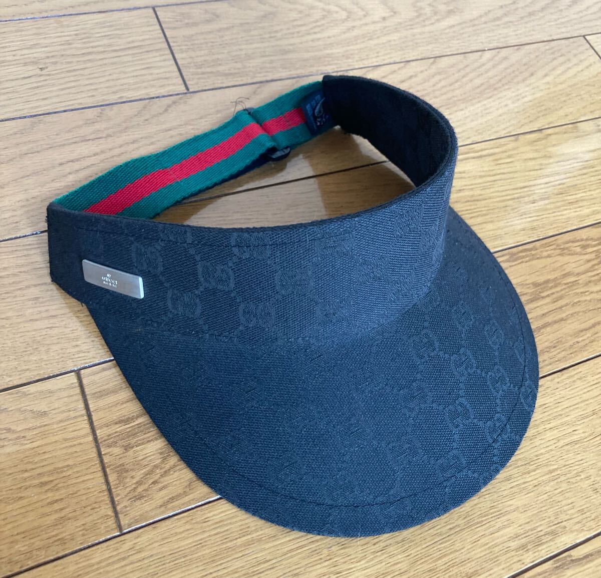 GUCCI グッチ サンバイザー イタリア製 Yahoo!オークション -「サンバイザー」(グッチ) (く)の落札相場