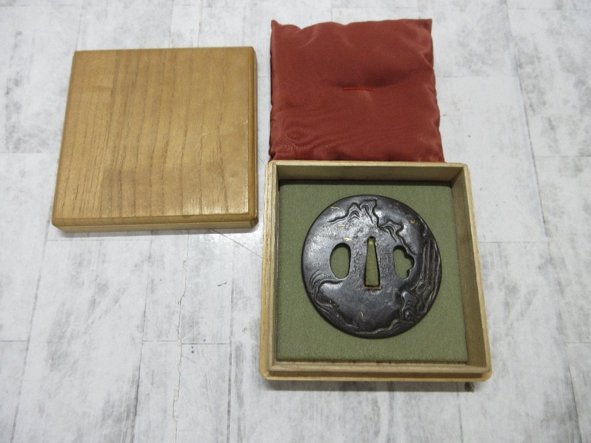 鉄地　正阿弥作　刀鐔　骨董品　武具 Yahoo!オークション - 正阿弥鍔 鉄地 荒波図｜ 日本刀 刀装具 鍔