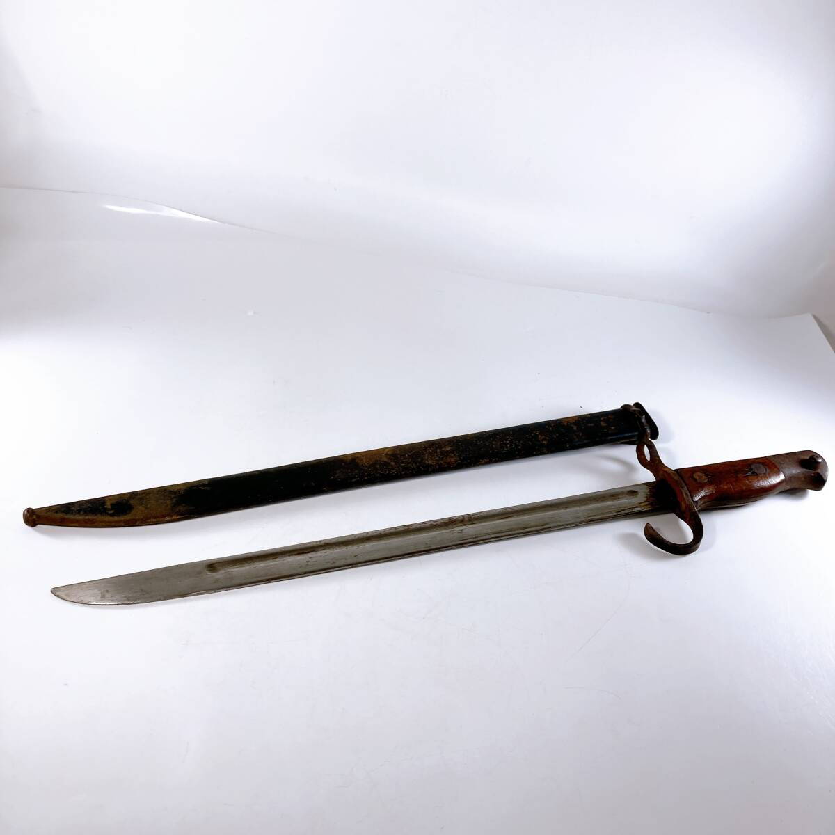 古い物で詳細不明‼️日本軍三十年式銃剣と鞘★鉄製❗️レプリカ?訓練用?刃無し模造刀‼️ Yahoo!オークション -「三十年式銃剣」(武具) の落札相場・落札価格