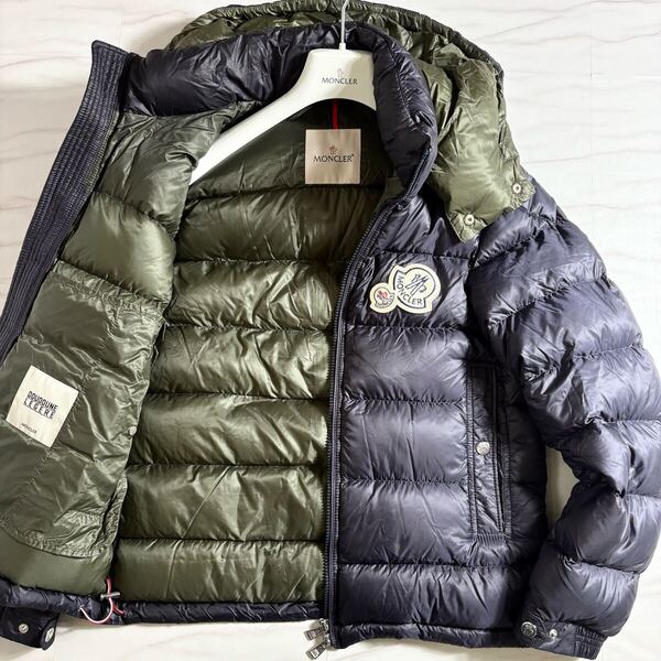 極美品◎ MONCLER BRAMANT ダウンジャケット ダブルワッペン ロゴ アウター ネイビー 紺色 メンズ モンクレール ブラマント 国内正規品 1