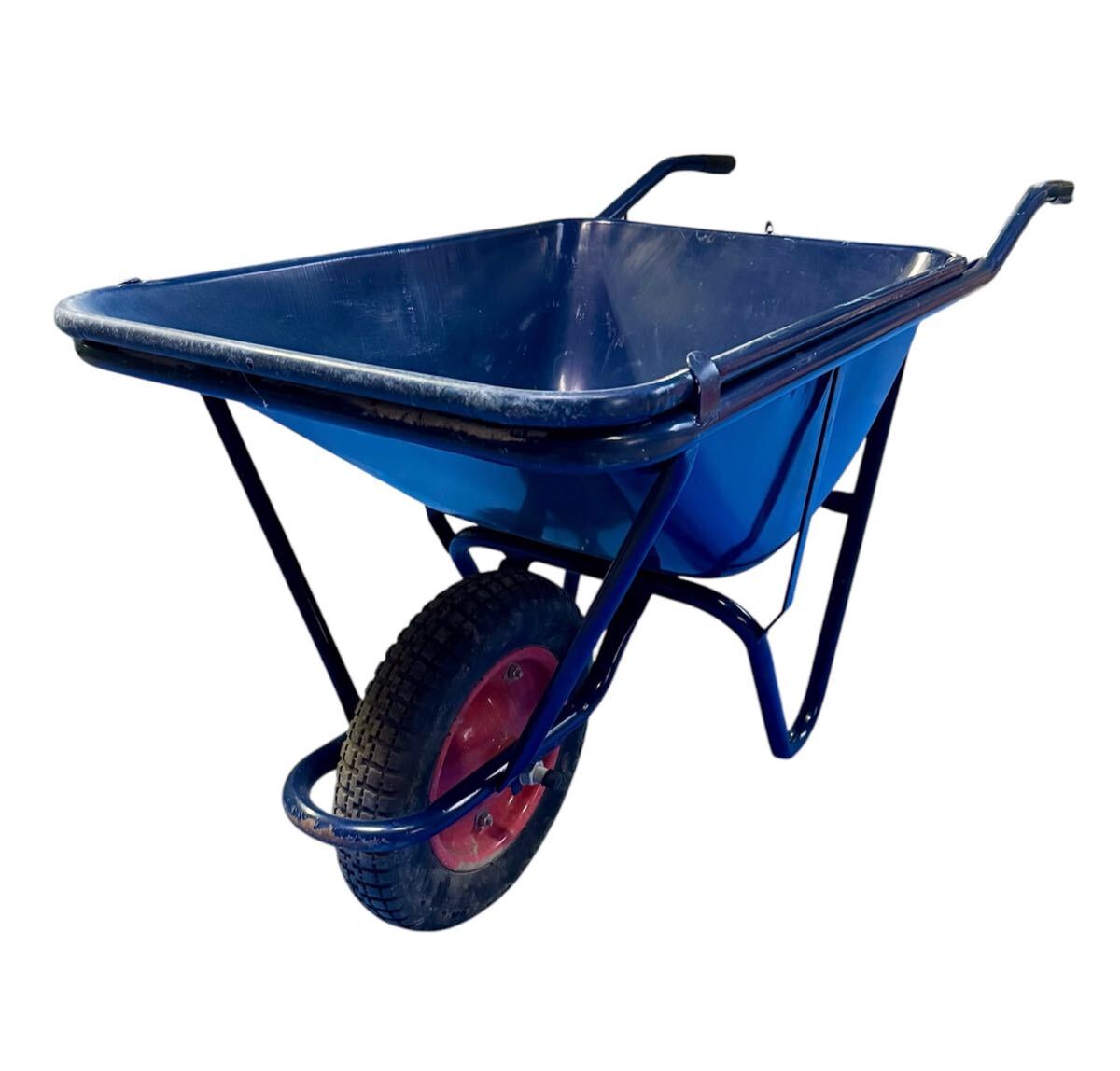 【中古現状品】一輪車◇いちりんしゃ◇ネコ車◇手押し車◇送料込み◇ 中古現状品】一輪車◇いちりんしゃ◇ネコ車◇手押し車◇送料込み