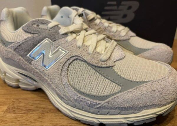 即決28cm New Balance 2002R Off White/Cream/Greyニューバランス 2002R オフホワイト/クリーム/グレー M2002REK