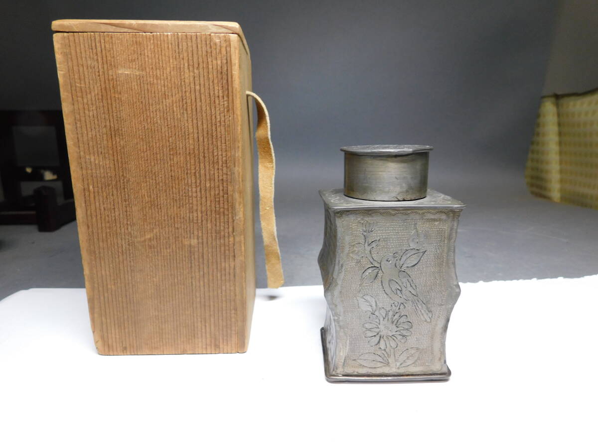 【中国古玩】『錫六角型ガラス絵入茶壺』底面に刻印有り。高さ18.5cm Yahoo!オークション -「古錫」の落札相場・落札価格