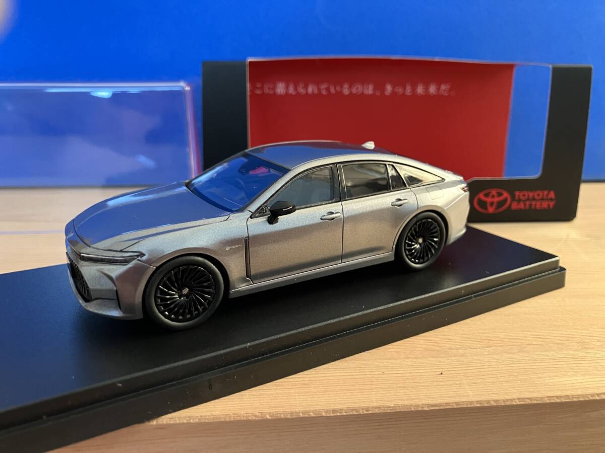 トミカ CROWN プレシャスシルバー 1/64 ミニカー 非売品 2025年最新】Yahoo!オークション -トヨタ(クラウン) 非売品の