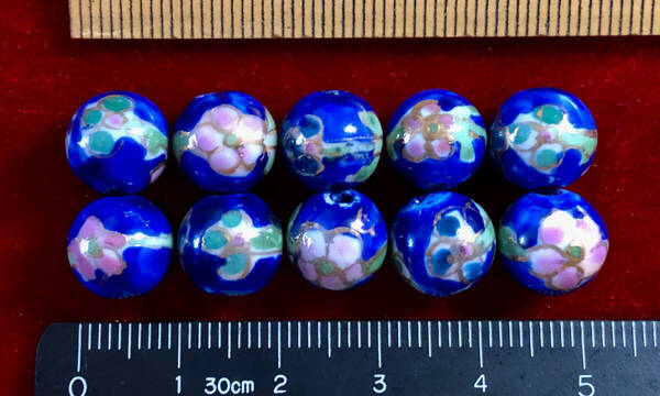 Φ 金粉磁ビーズ Φ Φ9㎜ラウンド玉 工芸美術 純職人手作り 藍釉に緑藍桃三色花と金粉縁取り 手芸 ネックレス ブレス 服飾
