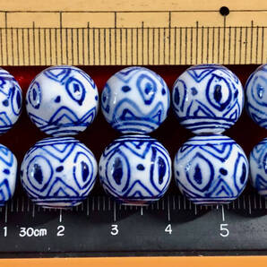 Φ 青磁ビーズ Φ 20玉で1単位 Φ13mmラウンド玉 手作り 永続花連続紋様 手芸アクセサリー インテリア、鑑賞魚水槽、園芸等材料に
