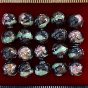 Φ 金粉彩ビーズ Φ 20玉で1単位 Φ8㎜丸玉 手作り 黒釉に小花金粉縁取り紋様 手芸アクセサリ インテリア、鑑賞魚水槽、園芸等材料に