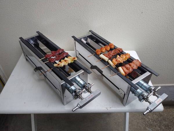 4日以内に発送します ★ 2台セット やきとり焼器 串焼き 新メニューを増やしませんか 持ち帰り 焼き鳥丼販売 テイクアウト キッチンカー