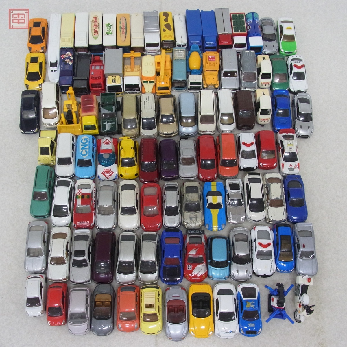ジャンク品 トミカ等ミニカー 約100台 Yahoo!オークション -「トミカ 100台」の落札相場・落札価格
