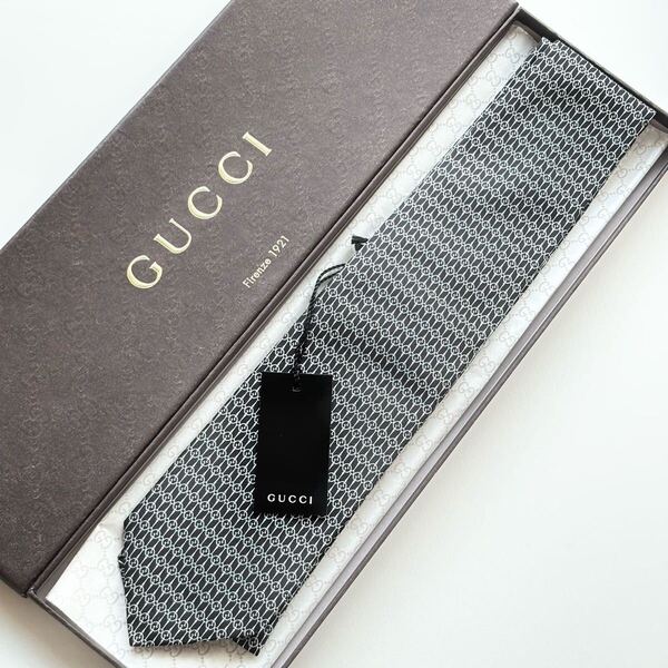 GUCCI グッチ 美品 新品 未使用 タグ 箱付き GG柄 ネクタイ インターロッキング イタリア製 シルク メンズ ハイブランド ブランドネクタイ