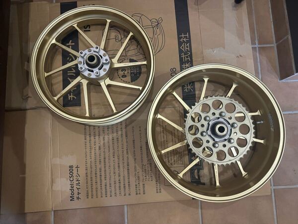 送料無料【中古美品】ZRX1200D DAEG ゲイルスピード タイプR F17×3.50/R 17×6.00 ホイール セット