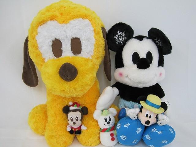 Yahoo!オークション -「プルート ぬいぐるみ バッジ」の落札相場