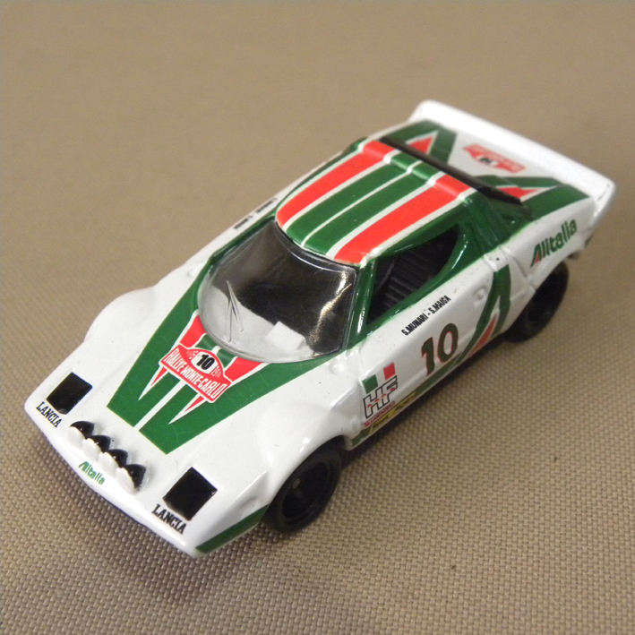 トミカLANCIASTRATOS Amazon.co.jp: トミカ ハッピーセットトミカ ランチア