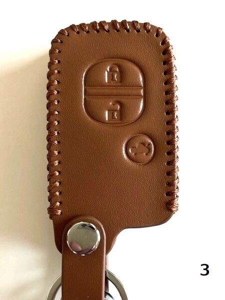 牛革ぴったり収まる プリウスα スマートキーケース プラド ブラウン色 3