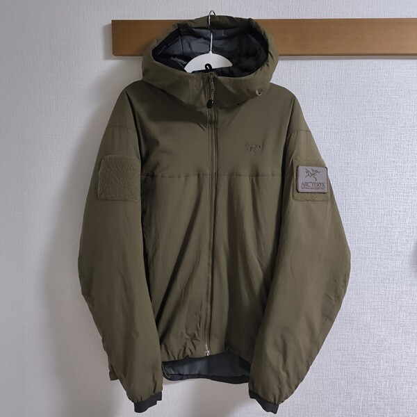 廃盤 ARC' TERYX Leaf Atom SV Hoody(ワッペン付)