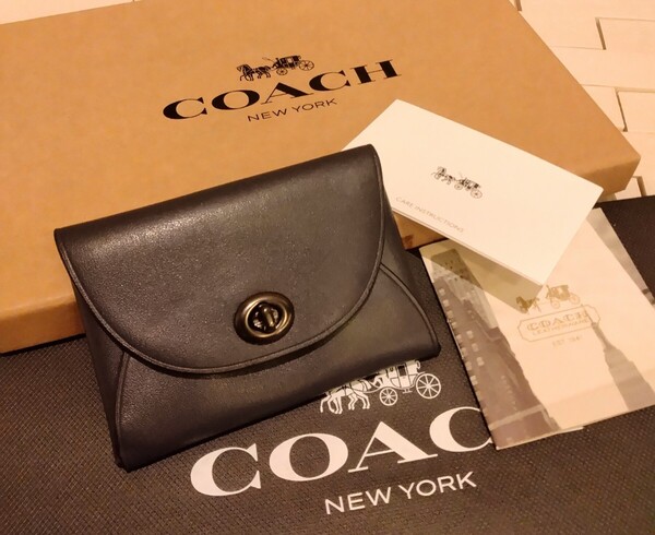 匿名配送込み 未使用 COACH コーチ カードケース 名刺入れ ターンロック レザー ブラック