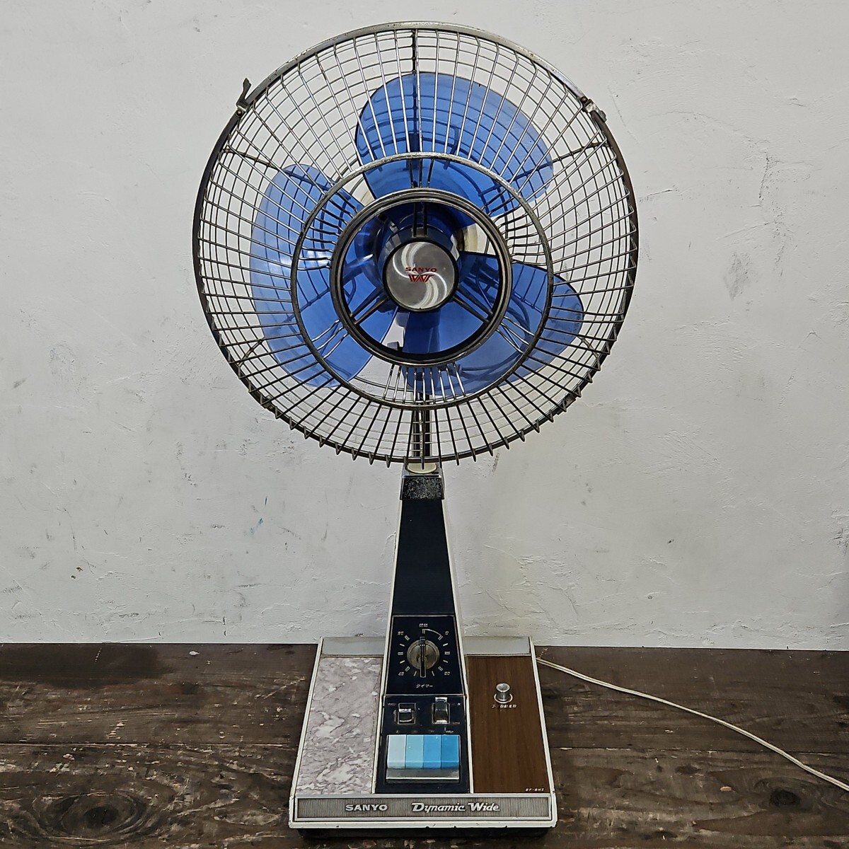 サンヨー 大型扇風機 昭和レトロ Yahoo!オークション -「扇風機 レトロ サンヨー」(家電、AV