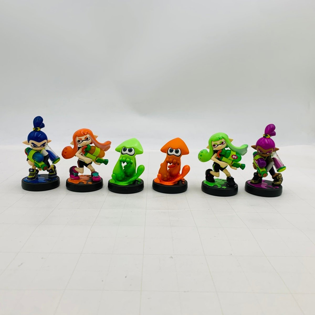 スプラトゥーン アミーボ 4種セット amiibo 限定色 Yahoo!オークション -「スプラトゥーン amiibo 限定」の落札相場