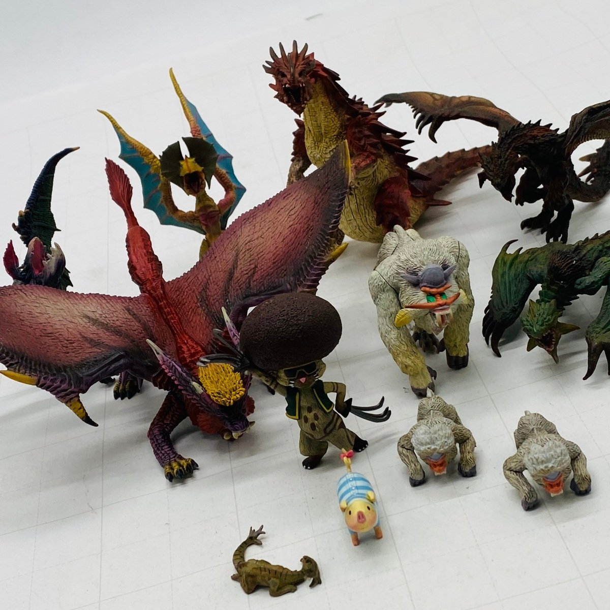モンスターハンター フィギュア 生態全書シリーズ フィギュアセット Yahoo!オークション -「モンスター生態全書」の落札相場・落札価格