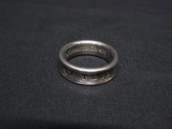 美品✨ティファニー　ナローリング　指輪　シルバー925 磨き上げ済み　19号 楽天市場】【中古】 TIFFANY&Co. ティファニー ナローリング