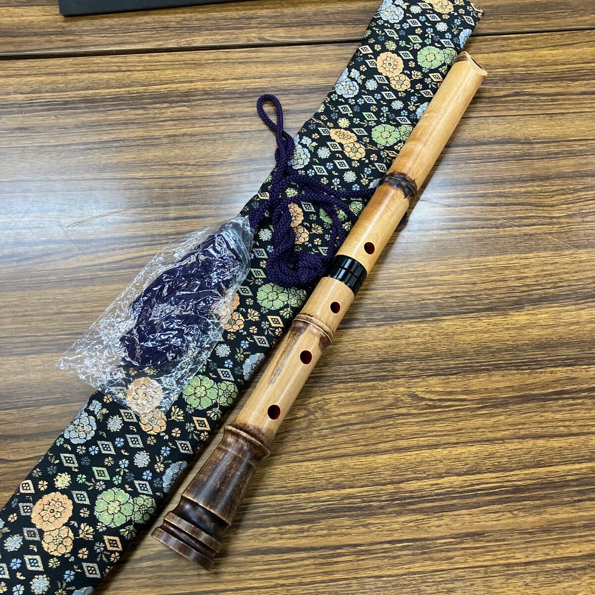 尺八 露秋 在銘 金歌口 約48㎝ 都山流 和楽器 内朱塗 ジャパンヴィンテージ 尺八 露秋 在銘 金歌口 約48㎝ 都山流 和