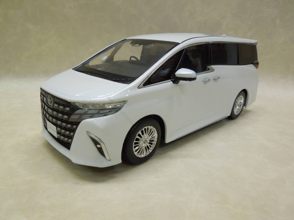 新品未使用 新型アルファード 1/30 Yahoo!オークション -「アルファード ミニカー 1/30」の落札