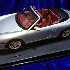 1/18 Porsche 996 CARRERA Cabrio Facelift Arctis Silver Metallic Autoart 77855 オートアート ポルシェ 911カレラ 2001 カブリオ