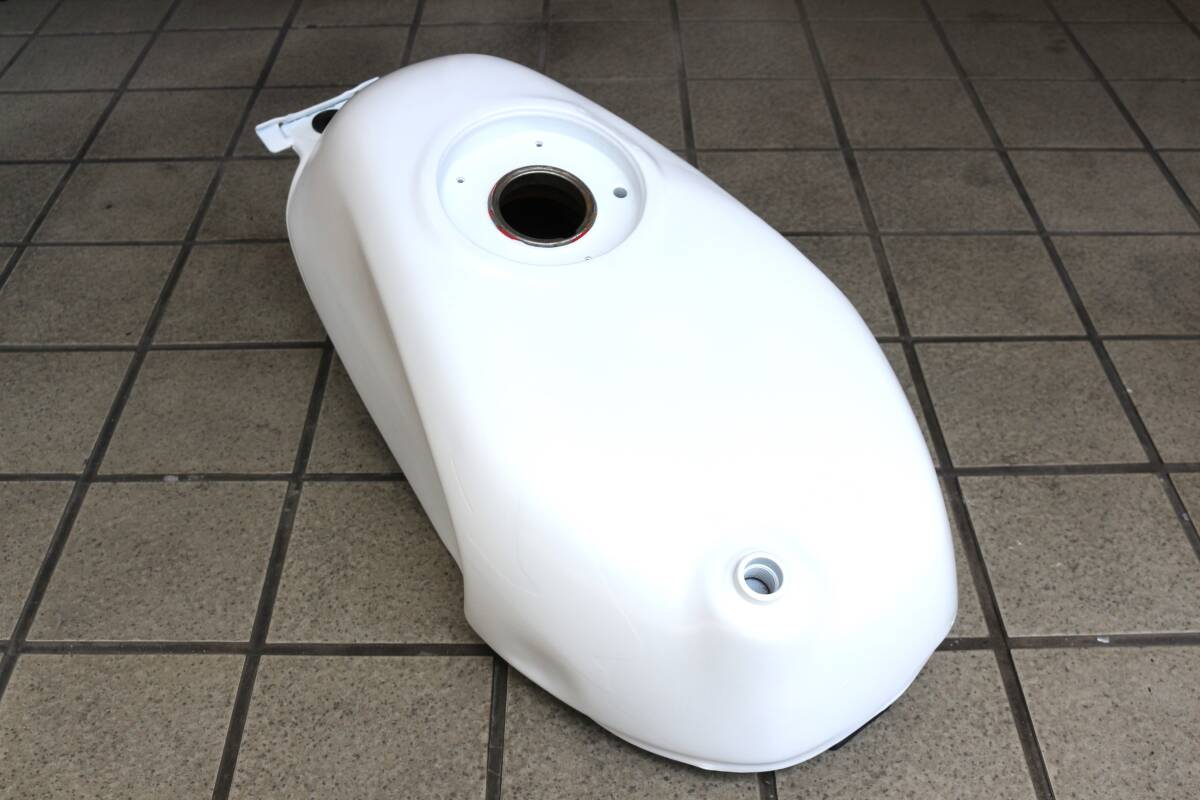 NSR80/50 ガソリンタンク 前期 Yahoo!オークション -「nsr80」(タンク) (パーツ)の落札相場