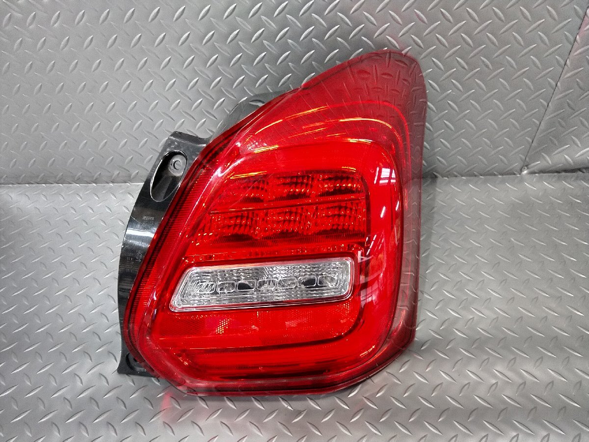 スズキ スイフトZC53S ZC83S 右テールランプ 美品 Yahoo!オークション -「スイフトzc53s」(テールライト) (スズキ