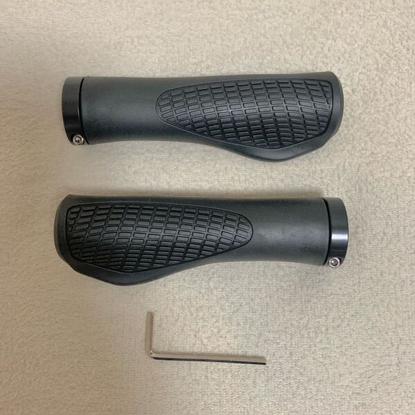 自転車 エルゴグリップ ブラック 左右セット 交換 ハンドル 茶 六角レンチ付き 黒 滑り止め 交換 スポーティー カジュアル