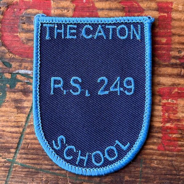 【USA vintage】ワッペン The Caton P.S. 249 School 学校 パッチ アメリカ ビンテージ