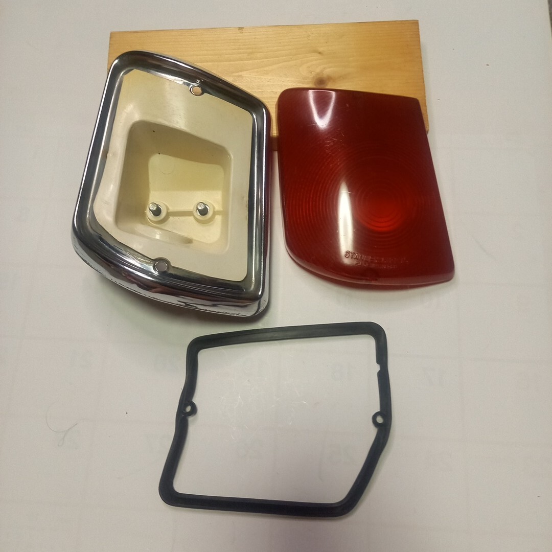 ホンダ美品、純正 Ｎ３６０ バックランプカバー ホンダ美品、純正 N360 バックランプカバー 新品 Dio ライブ