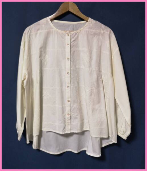 BLS‐270‐2☆春秋☆新品☆送料込み☆即決☆ナチュラル系☆綿☆カッターシャツぐらい☆M~Lサイズ☆ブラウス☆薄い黄色系☆刺繍柄