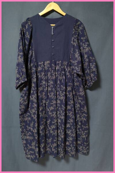 BF‐281☆春夏☆新品☆送料込み☆即決☆ナチュラル系☆綿麻混☆M~Lサイズ☆ワンピース☆ネイビー系☆高級☆刺繍柄☆ゆったり